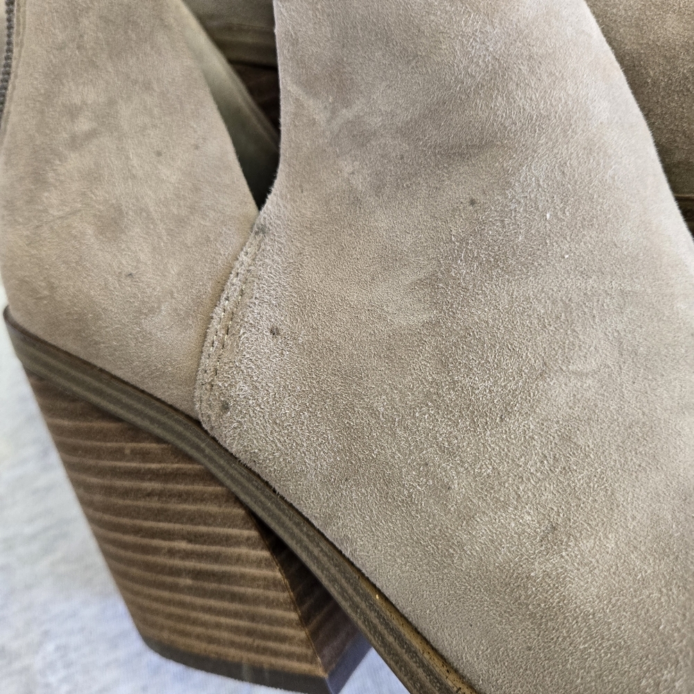 Vince Camuto GIGIETTA BOOTIE Size 7.5 - Picture 3 of 11